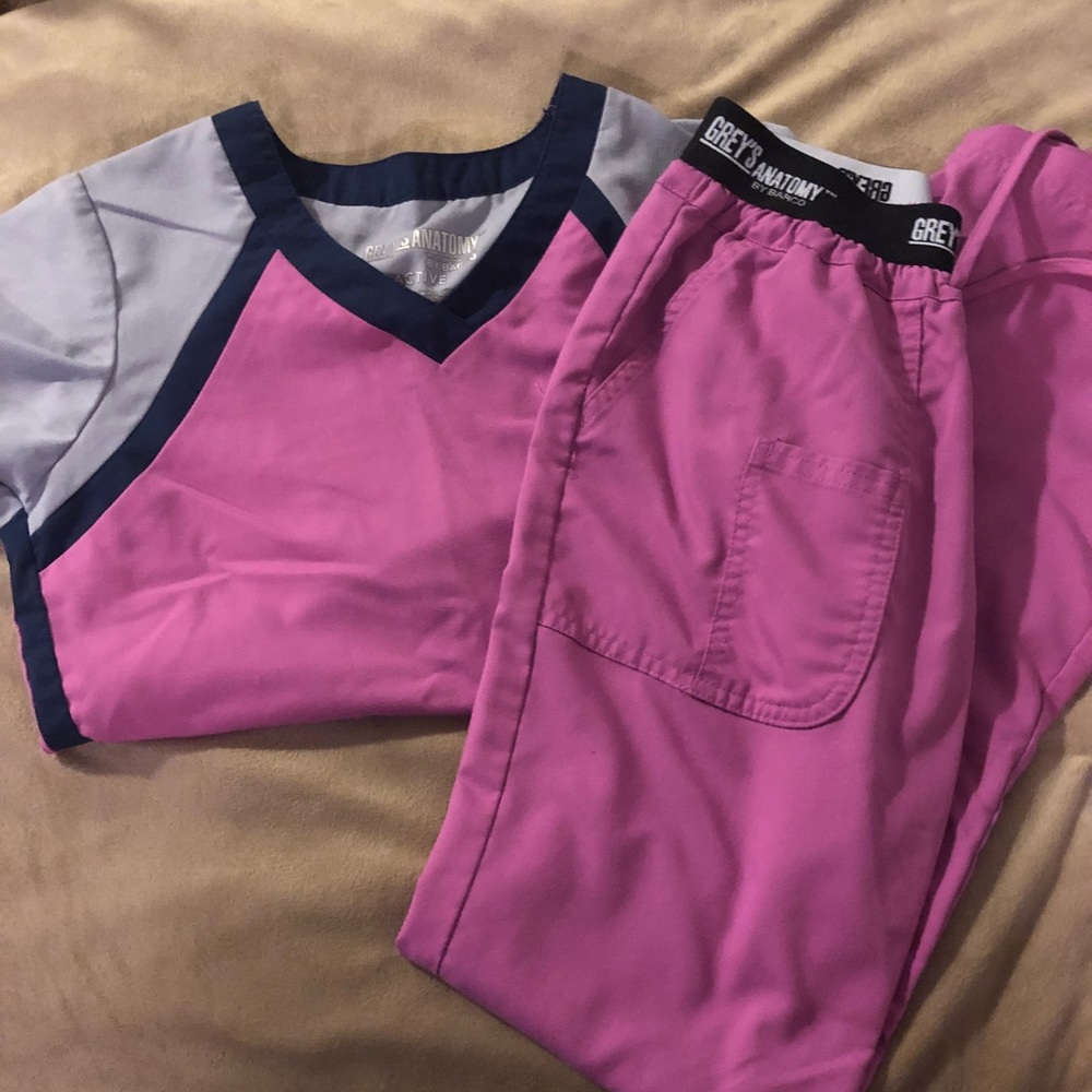 Pink greys anatomy scrub set